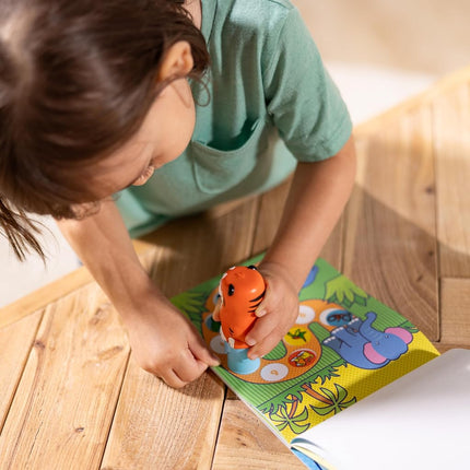 Melissa & Doug Sticker WOW Tigre Ensemble : Tampon Autocollant, Bloc d'Activités de 24 Pages, 600 Autocollants au Total, Loisirs Créatifs Jouet Fidget Personnage à Collectionner
