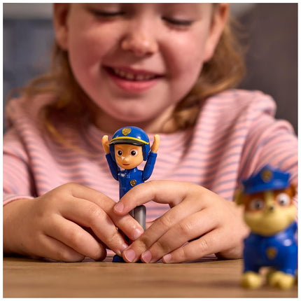 Paw Patrol Search & Rescue Team Pack with 7 Collectible Action Figures, Including Ryder and 6 Pups, Kids Toys for Boys and Girls Ages 3 and Up