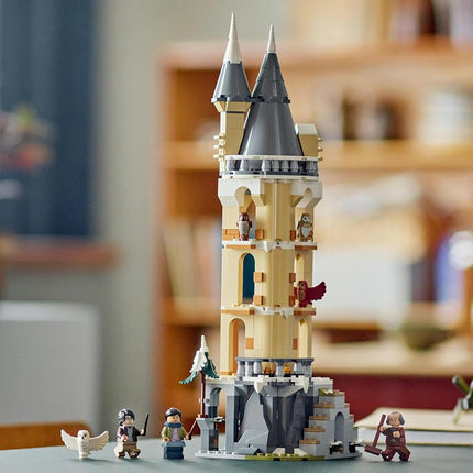 LEGO® Harry Potter™ Hogwarts™ Castle Owlery 76430, Fantasy Toy for Kids, Animal Adventure Playset, Includes 3 Characters, Wizarding World Toy Set for Girls, Boys and Any Fan Aged 8 Plus