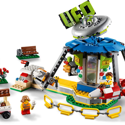 LEGO Creator 3-en-1 Le carrousel de la fête foraine 31095 Kit de construction, Nouveauté 2019 (595 Pièces)