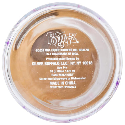 Bocal en verre Silver Buffalo Bratz avec Yasmin, Cloe, Sasha et Jade, avec couvercle en bambou et paille en verre, 473 ml