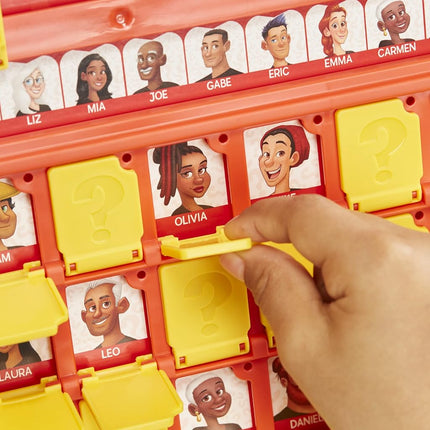 Hasbro Gaming Guess WHO
