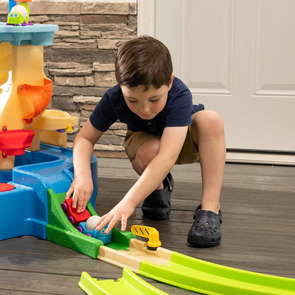 Step2 Putt & Splash Centre Plastic Water Table and Mini Golf Set | Outdoor Toys for the Garden with 30 Accessories | Water Course for Children | 320 x 197 x 73 cm