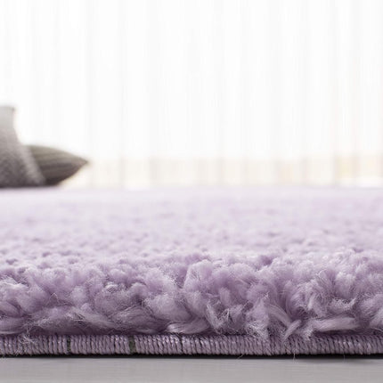 SAFAVIEH Shag Rug for Living Room, Dining Room, Bedroom - August Shag Collection, Short Pile, in Lilac, 76 X 183 cm