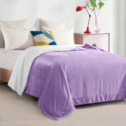 Elegant Comfort Ultra Soft Reversible Flannel Sherpa Blanket - Cozy Silky Fleece Throw for Couch, Bed - Plush Fuzzy Warm Winter Blanket for Gift, Twin XL, Lilac