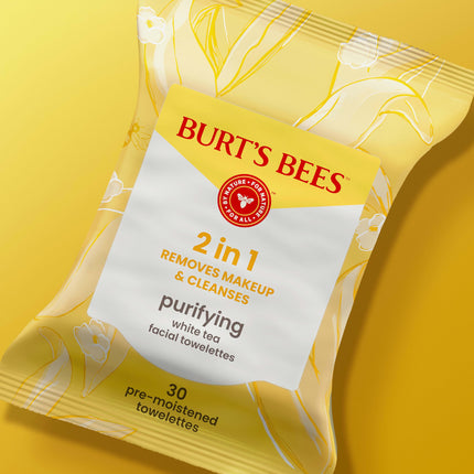 Burt's Bees Facial Cleansing Towelette Wipes for Normal Skin with White Tea Extract, 30 Counts (Package May Vary)