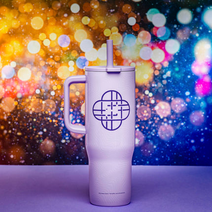 Zak Designs Kpop Demon Hunters Gobelet de voyage Sutton pour les déplacements, 887 ml en acier inoxydable avec isolation sous vide, paille en silicone et poignée de transport pour boissons froides (Huntrix)