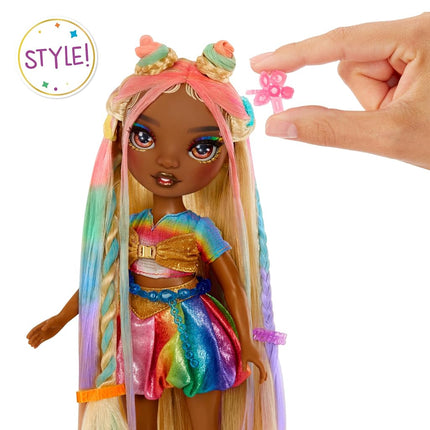Rainbow High Hair Chalk & Style Doll - Meline - 28 cm Rainbow & Gold Doll, Washable Hair Chalk, Colour, Style, Play, Rinse, & Repeat, for Children Ages 4 to 12+