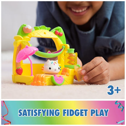 Gabby’s Dollhouse, Cakey’s Fruit Smoothie Balcony Playset, 8-Pcs with Toy Figures, Doll’s House Accessories and Sensory Play, Kids’ Toys for Girls and Boys 3+