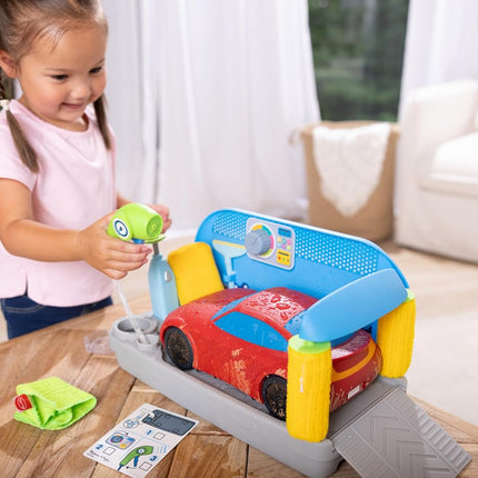 Melissa & Doug Spray & Shine Car Wash
