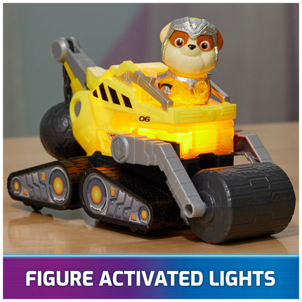 La Patrulla Canina: La súper película, Camión de juguete de construcción con figura de acción Rubble de los Mighty Pups, luces y sonidos, juguetes para niños y niñas de 3 años en adelante