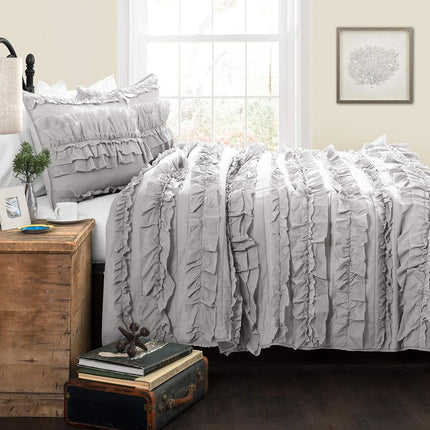 Lush Decor Lush Décor Belle 3 Piece Ruffled Light Gray-Full/Queen Quilt Set, Cotton