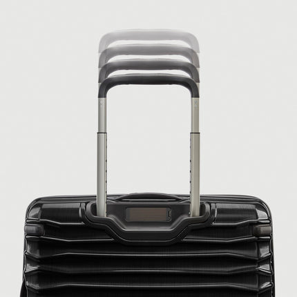 Bagage Samsonite Stryde 2 rigide extensible avec roulettes multidirectionnelles, noir furtif, M Glider, bagage Stryde 2 rigide extensible avec roulettes multidirectionnelles