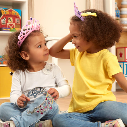 Melissa & Doug: Juego de tiaras de disfraz para niños (4 piezas) – Coronas de princesa de juguete para juegos de rol – Juguetes de joyería preescolar para niñas de 3 años en adelante