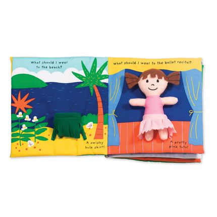 Melissa & Doug Libro de actividades de tela - ¿Qué me pongo? (Juguete de desarrollo, lavable a máquina)