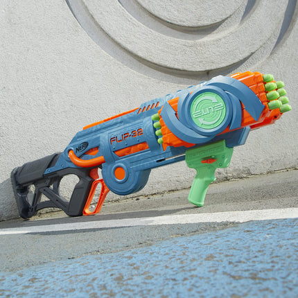 Lanzador NERF Elite 2.0 Flipshots Flip-32 con 32 cañones que giran para duplicar tu potencia de fuego, capacidad para 32 dardos, 32 dardos Elite
