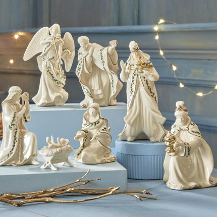 Lenox 806053 Holiday 7-Piece Mini Nativity Set, Ivory, 1.60 LB