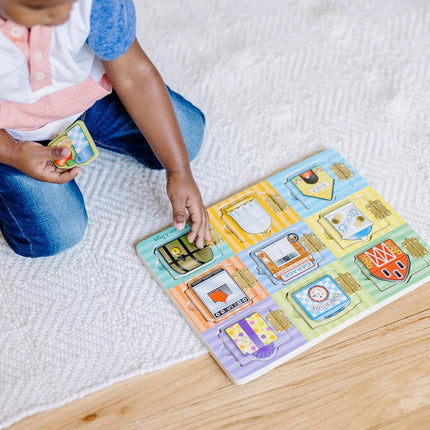 Melissa & Doug Magnetic Hide & Seek Board (Developmental Activity Toy, 9 Pieces)