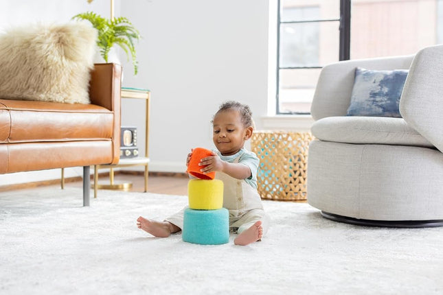 Lovevery Block Set - Sustainable Solid Wood Building Blocks with More Than 20 Activities, 70 Pieces and 18 Shapes (German Activity Guide)