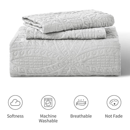 Love's cabin California King Size Quilt Bedding Set Light Grey Bedspreads - Cal King Summer Lightweight Bedspread Comforter - Coin Pattern Coverlet for All Season - 3 Pieces (1 Quilt, 2 Pillow Shams)