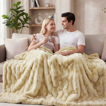 ORINOVA Tie-dye Camel Faux Fur Rabbit Thick Throw Blanket for Couch Living Room 50x60 Fluffy Bed Furry Comforter Soft Blanket Best Housewarming Home Gifts 860 GSM