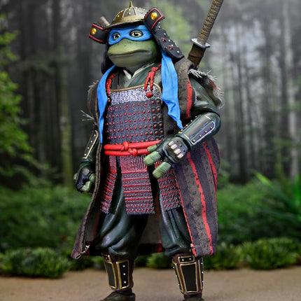 NECA Teenage Mutant Ninja Turtles 3 (Movie) - Turtles in Time- 1:7 Scale Collectible Action Figures, Leonardo & Michelangelo 2-Pack