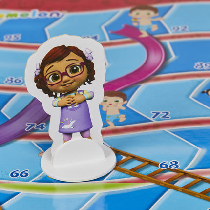 Hasbro Gaming Chutes and Ladders: juego de mesa edición CoComelon para niños de 3 años en adelante, juego preescolar para 2 a 4 jugadores