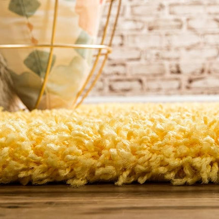 Unique Loom Solo Solid Shag Collection Modern Plush Tuscan Sun Yellow Runner (3' x 10')
