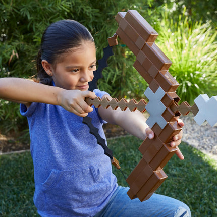 Mattel Minecraft Toys, Ultimate Bow & Arrow Set with Sounds, Kid-Sized Accessory for Pretend Play & Costumes Inspired by The Video Game