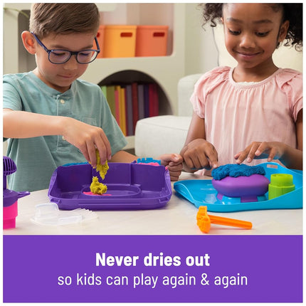 Kinetic Sand SquishMotion Playset, Moldable Play Sand Sensory Toys, Ages 5+