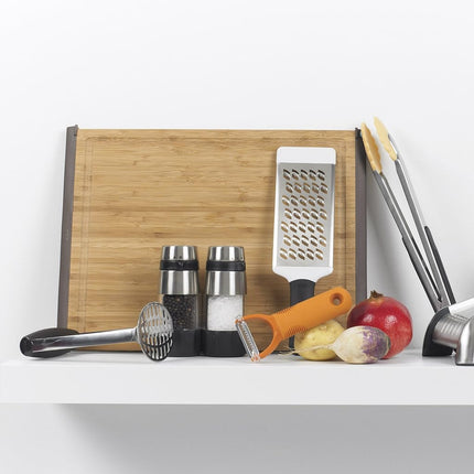 OXO Good Grips Accent Mess-Free Pepper Grinder
