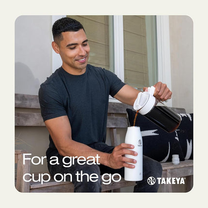 Takeya 10311 Patented Deluxe Cold Brew Iced Coffee Maker with Airtight Seal & Silicone Handle, Made in USA, 2-Quart, Black BPA-Free Dishwasher-Safe