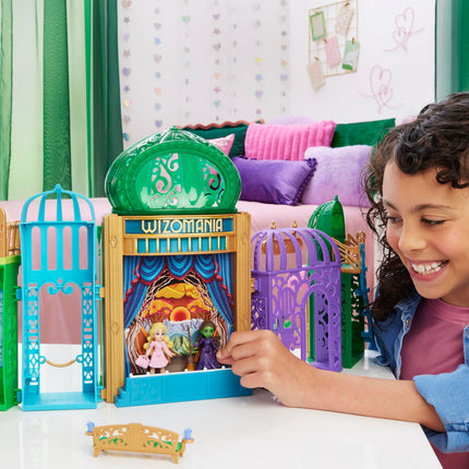 Mattel Universal Pictures’ Wicked Emerald City Playset with Glinda & Elphaba Small Dolls, 5 Play Spaces & 15 Accessories, Inspired by the Movie, JFM22