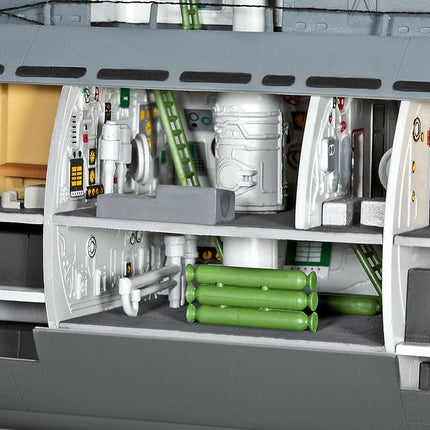 Revell 05078 German U-Boot Type XXI with Interior1:144 Scale - Unbuilt/Unpainted Plastic Model Kit