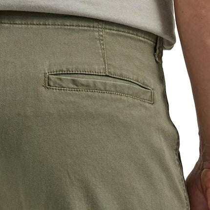 Wrangler Authentics Men's Relaxed Fit Stretch Cargo Pant, Olive, 38W x 32L