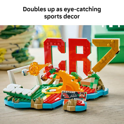 LEGO® Editions Cristiano Ronaldo – Football Highlights 43012 Building Set - Football Decor with Collectable Plaque - Sports Treat Idea for Boys, Girls and Kids - Merch with LEGO Minifigure