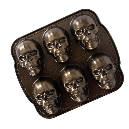 Nordic Ware Skull Cakelet Pan, 3D Cast Aluminium Bundt Tin, Bundt Cake Tin with Skull Pattern, Cake Mould, Bronze