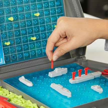 Hasbro Gaming Battleship Classic Board Game, Strategy Game for Kids Ages 7 and Up, Fun Kids Game for 2 Players