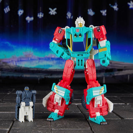 Transformers Age of the Primes Autobot Joyride, Deluxe Class 5.25-inch Converting Action Figure, Robot Toys for Ages 8+
