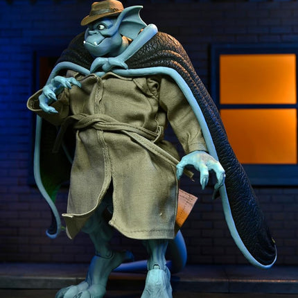 NECA Gargoyles – 1:7 Scale Collectible Action Figure, Detective Broadway “Silver Falcon” (w Closed Wings)