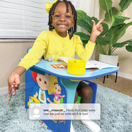 Escritorio con silla y compartimento de almacenamiento para niños de Delta - Certificado Greenguard Gold, CoComelon