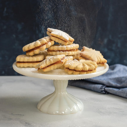 Nordic Ware Sellos de galletas plisados ​​bonitos, aluminio fundido plateado con mangos de madera, gris, 3 piezas