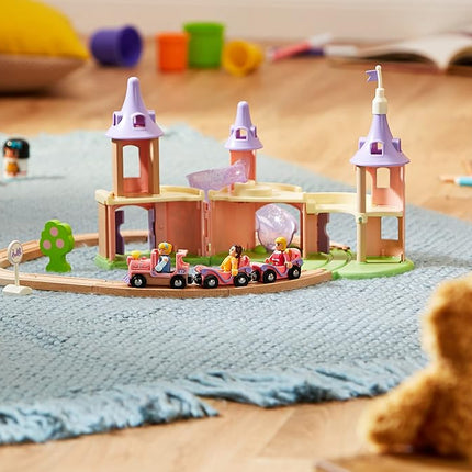 BRIO Disney Princess Castle Train Set for Kids Age 3 Years Up - Compatible with all BRIO Railway Sets & Accessories - Gifts for Girls