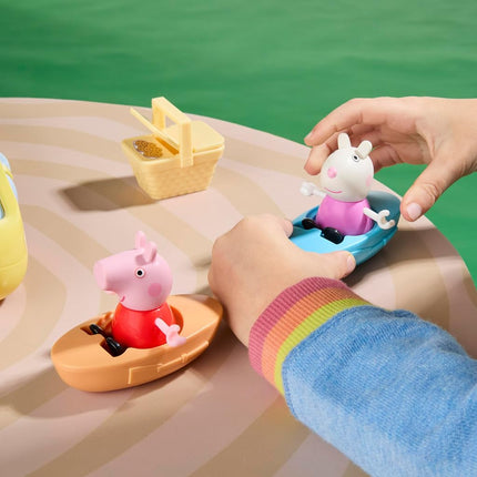 Peppa Pig Peppa's Travels: Outdoor Adventure Playset