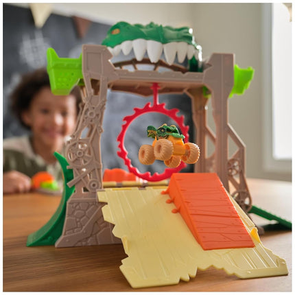 Monster Jam, Dragon Dungeon of Doom Playset, Mini Jams, Exclusive Die-Cast Dragon Monster Truck 1:87 Scale, Kids’ Toys for Boys Aged 3 4 5 6+