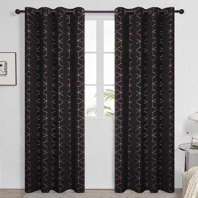 Deconovo Rideaux Occultants Noirs, Lot de 2 Panneaux avec Motif Géométrique Doré Imprimé, Rideaux Isolants Thermiques Bloquant la Lumière du Soleil, à Œillets, pour Salon, 132 x 241 cm