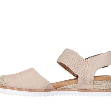 Skechers Women's Desert Kiss-Sun Shining Ballerines, Naturel, 2 UK