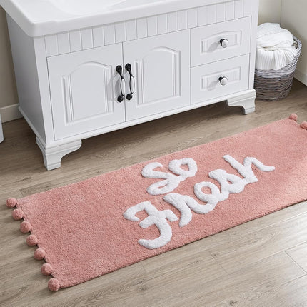VCNY Home | Collection fraîche | Tapis de bain – Pompons Ultra Doux – Absorption optimale pour la salle de bain, 60 x 150 cm, Rose poudré