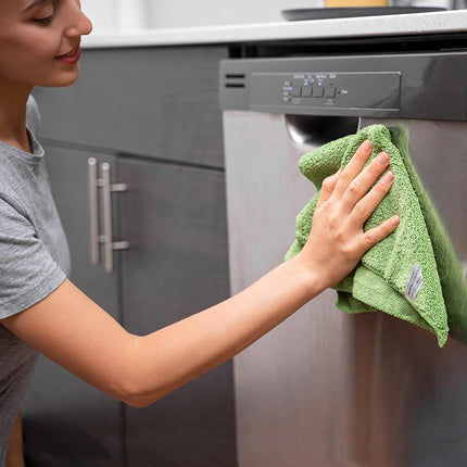 Nano Towels Life Miracle - Amazing Eco Fabric that Cleans Virtually Any Surface with Only Water. No More Paper Towels Or Toxic Chemicals. (Lavender)