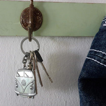 BRISA VW Collection - Volkswagen Bus T1 Camper Van Kombi Key Ring Chain with Removable Coin in Embossed Gift Tin, Gift Idea/Fan Souvenir/Retro Vintage Product (Vintage Silver)